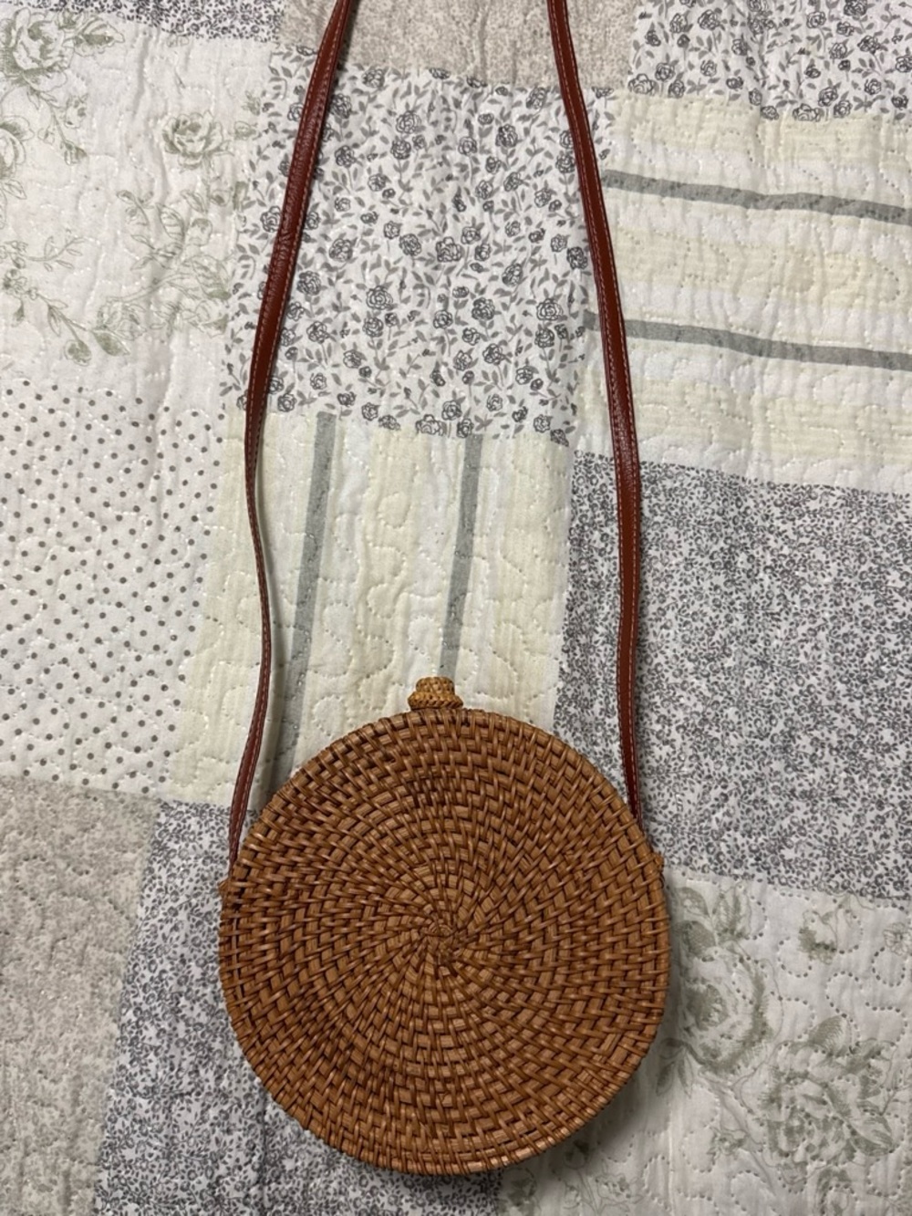 Woven Round Crossbody Bag - Brown